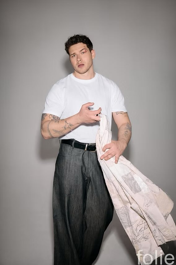 Cherry ☆︎ 911 ☆︎ BI BUCK tweet media