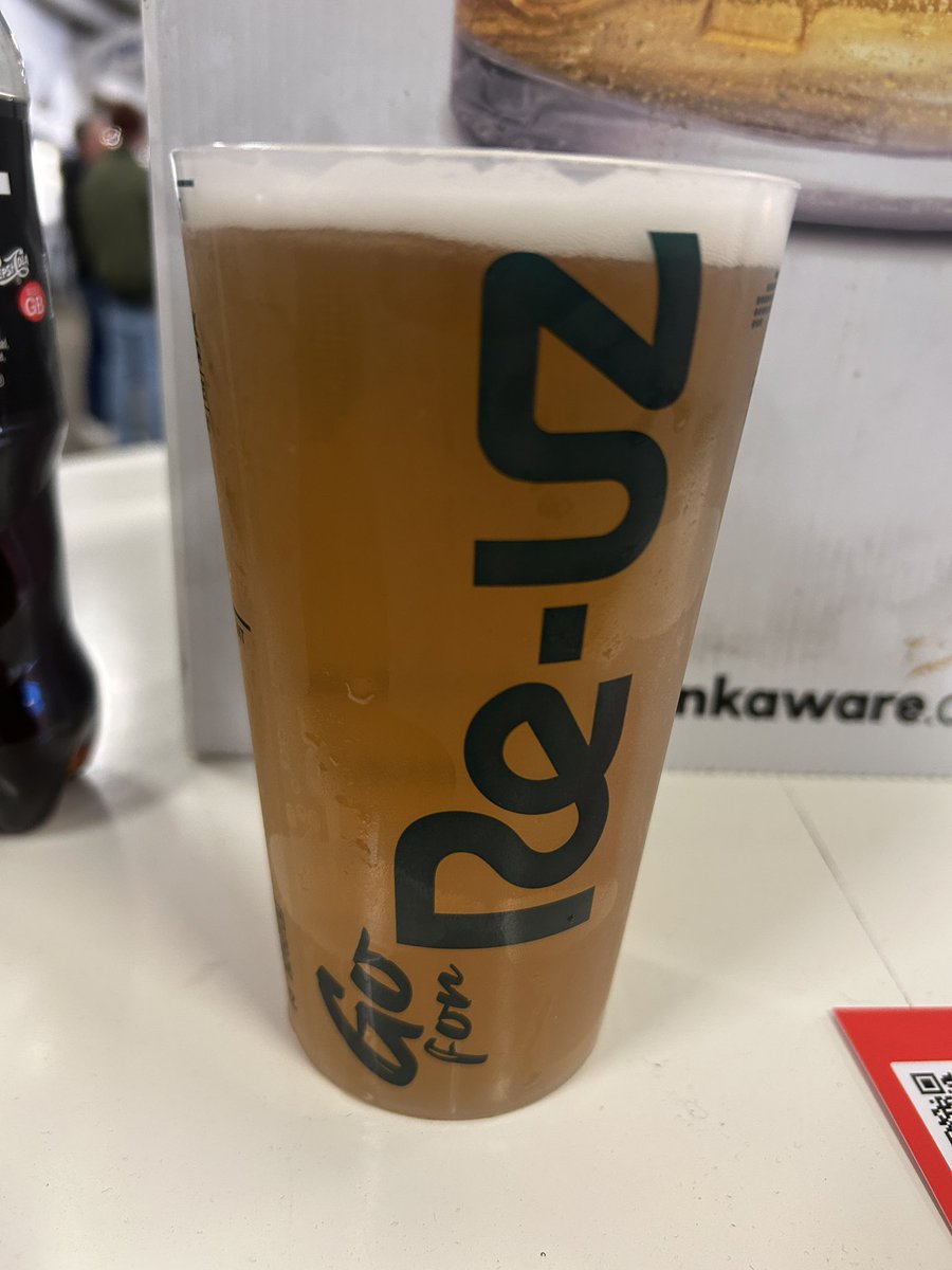 rickmainz1989's tweet photo. Pint to settle the nerves. COME ON CYMRU! 🏴󠁧󠁢󠁷󠁬󠁳󠁿🍺 https://t.co/oBE3XGkres