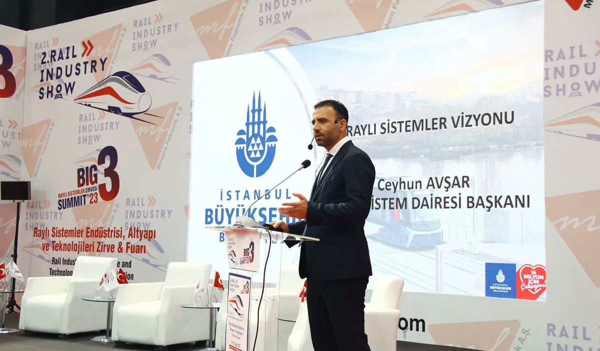 Saat: 21.05 | İBB davasında tutuklu Ceyhun Avşar savunmasına devam ederken mahkeme başkanı araya girdi: "Dolmuşsun anladık, burayı Raylı Sistemler reklamına çevirdin" dedi. Ceyhun Avşar, "Ben hiçbir ihaleye fesat karıştırmadım. Hiç kimsenin ihaleye fesat karıştırmasına müsaade