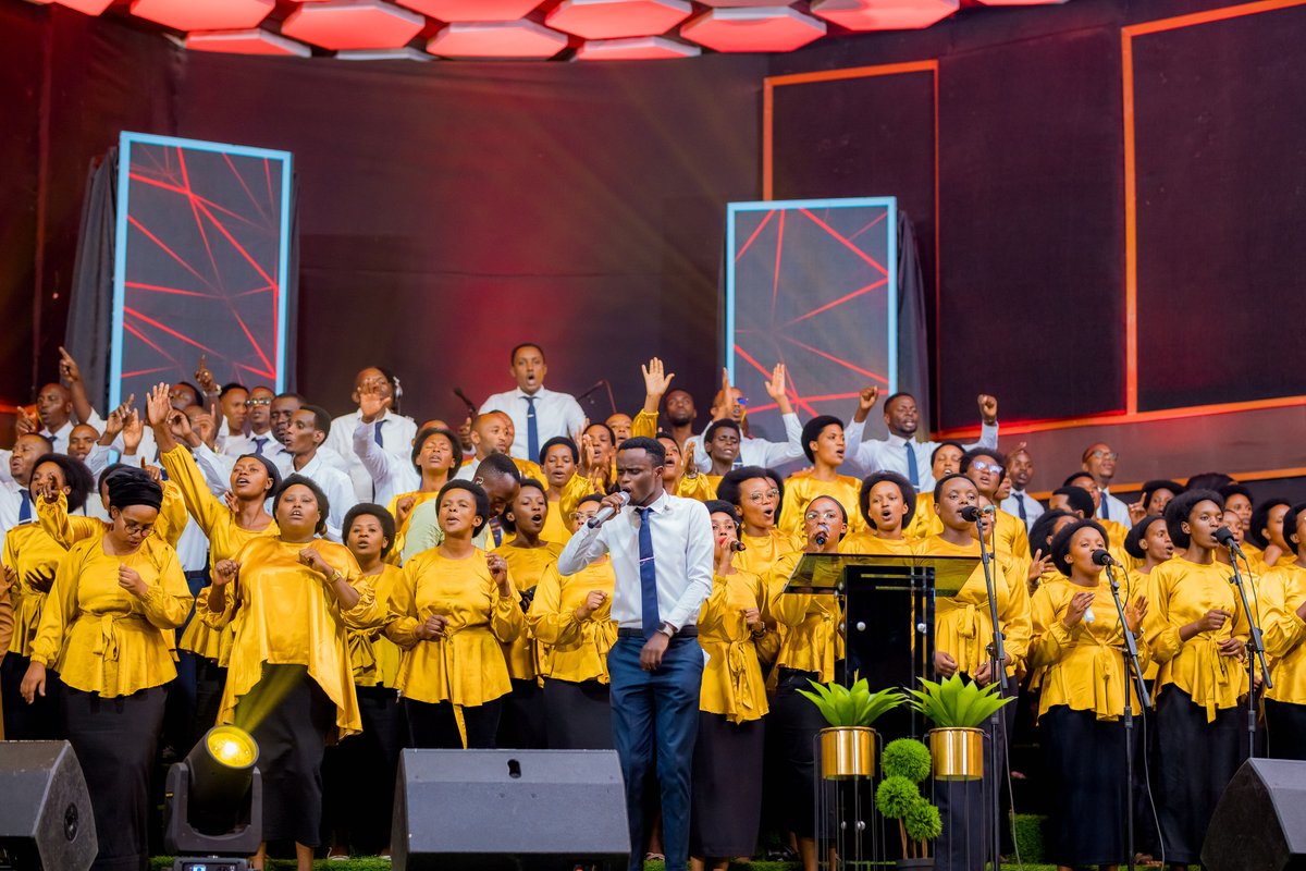 holy_rwanda's tweet photo. warakoze Mana icyubahiro ni icyawe https://t.co/yQ6meav9E2