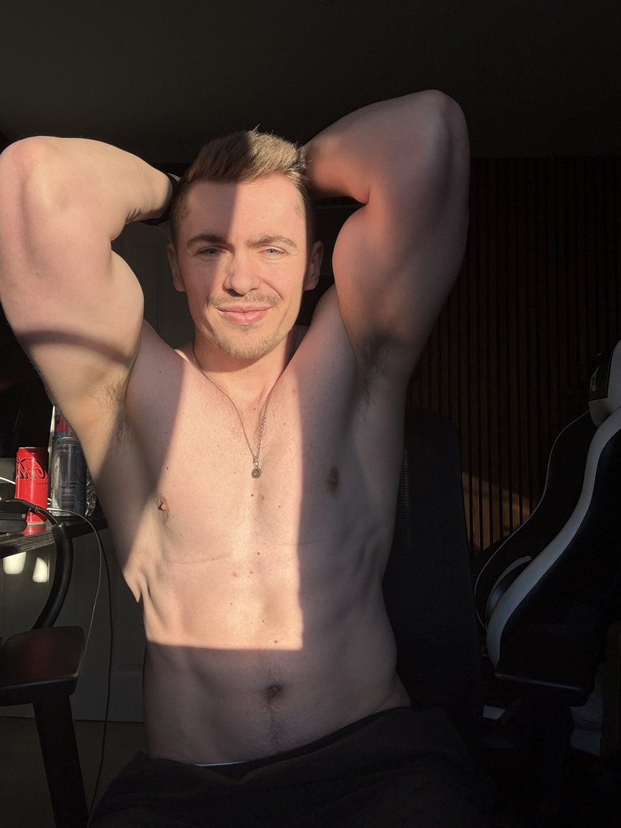 Alpha Alex 🐺 tweet media