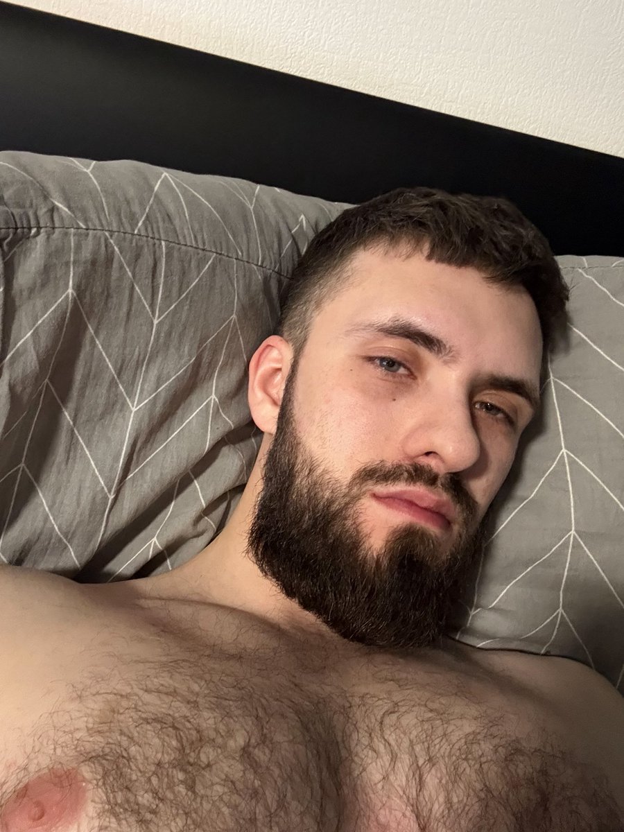 Tommy Che tweet media