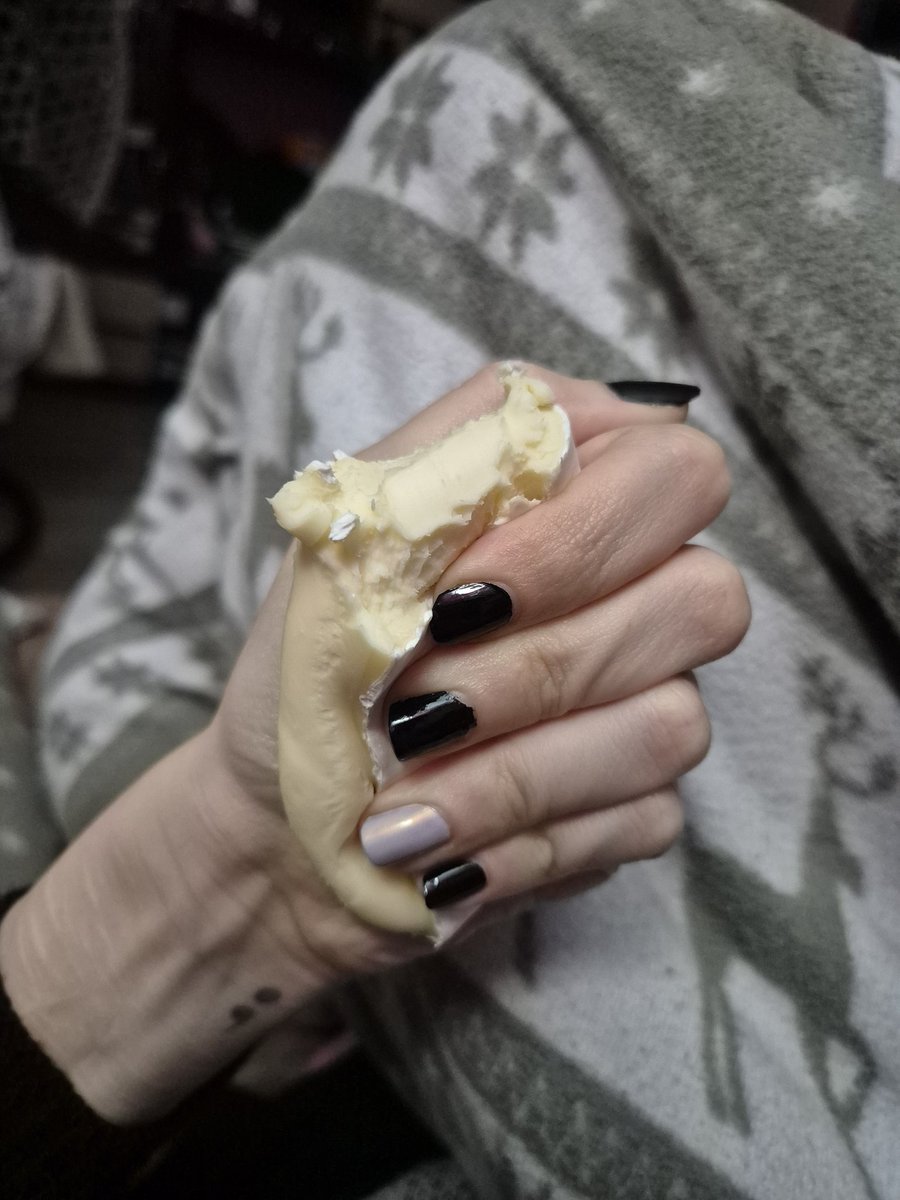 Tomek loves Randal! 🐈 tweet media