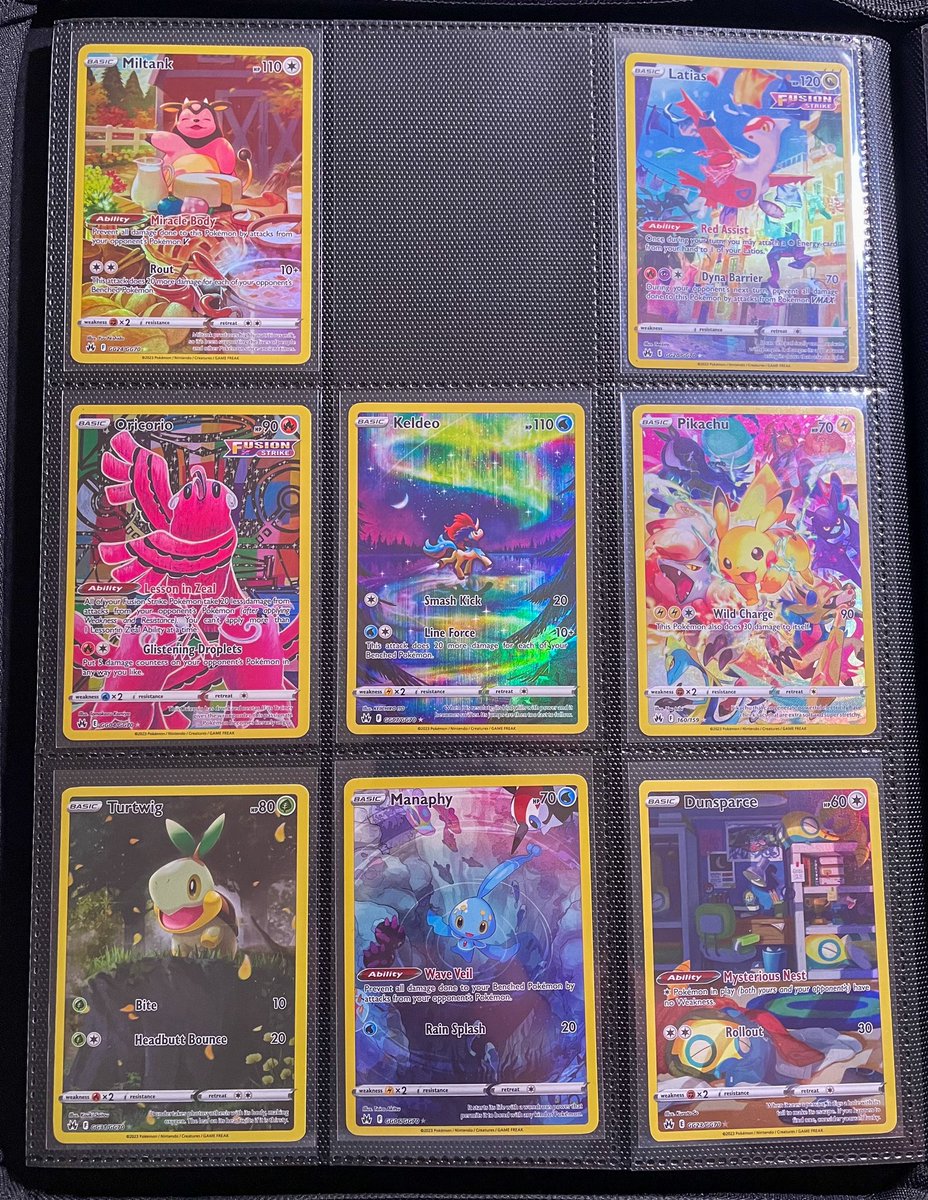 PokéCardsDaily tweet media