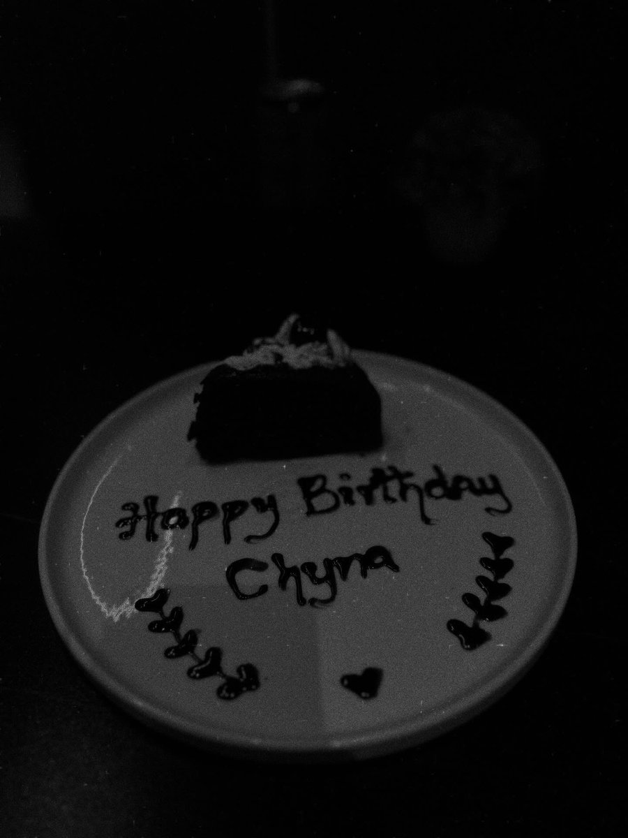 __missobssession|cake plug in lagos tweet media