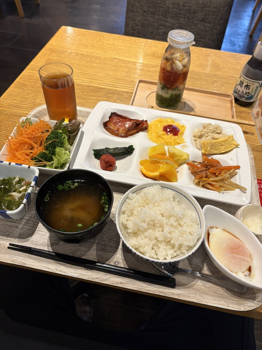 りょーすけ tweet media