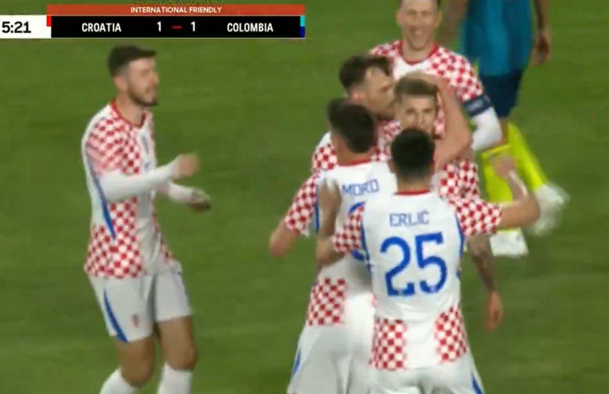 The Touchline | 𝐓 tweet media