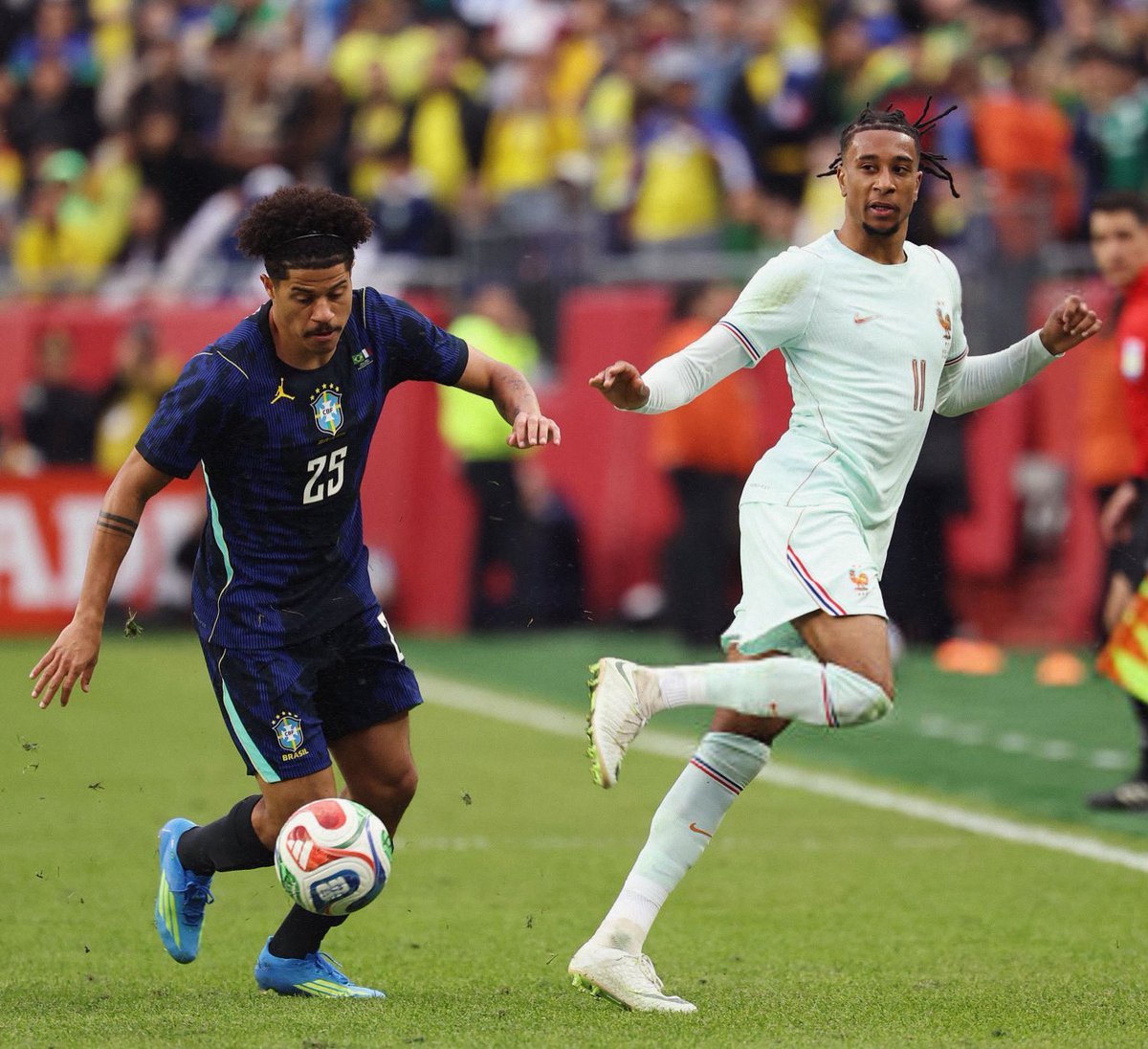 nostaljicimbom tweet media