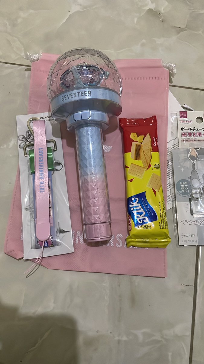 Rid || 🐻🦁/🍒✨ REST tweet media