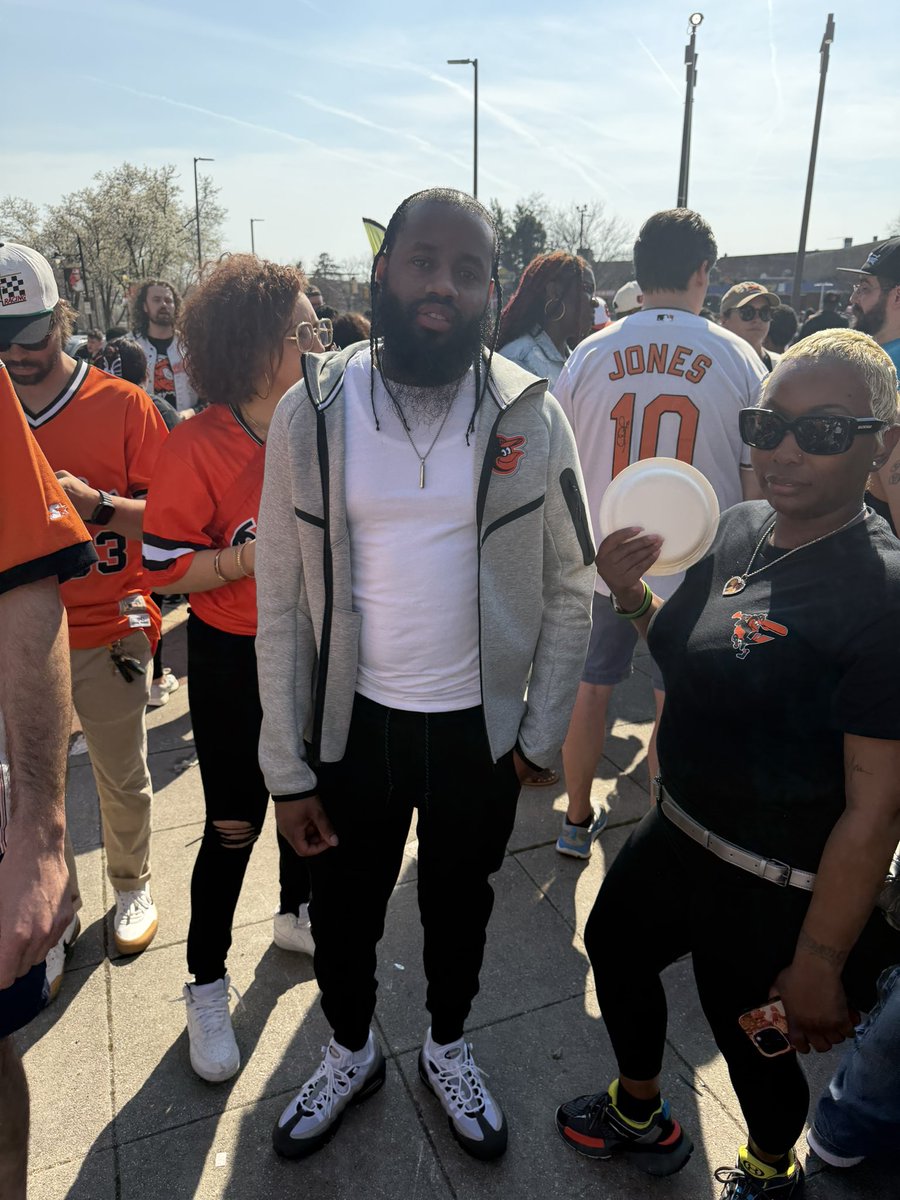 ADHdGhettoBoySticks tweet media