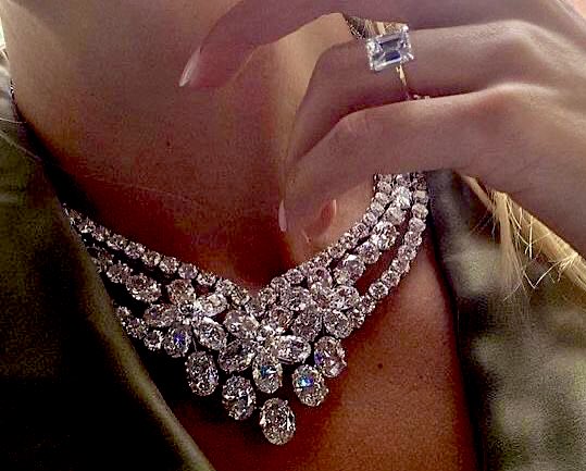 هــجــيــر tweet media