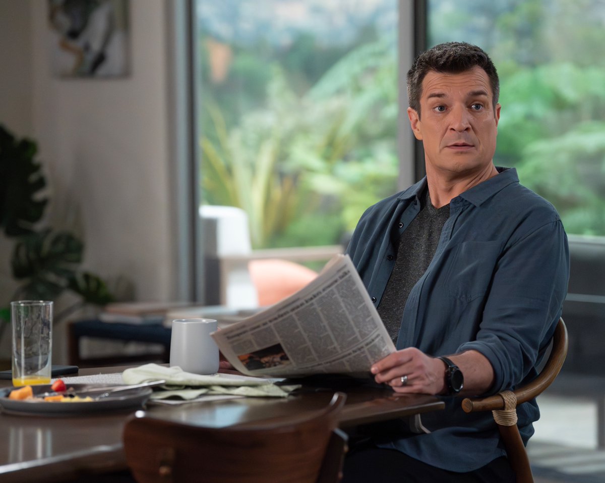 TheShopTalkPod_'s tweet image. #Bailan alert‼️ Things are looking normal for them — John’s even reading the 📰. Course you never really know if Bailey will be content with staying like this… 😬 #TheRookie