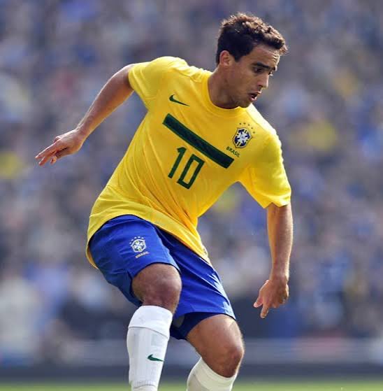 MR Marchrestless tweet media