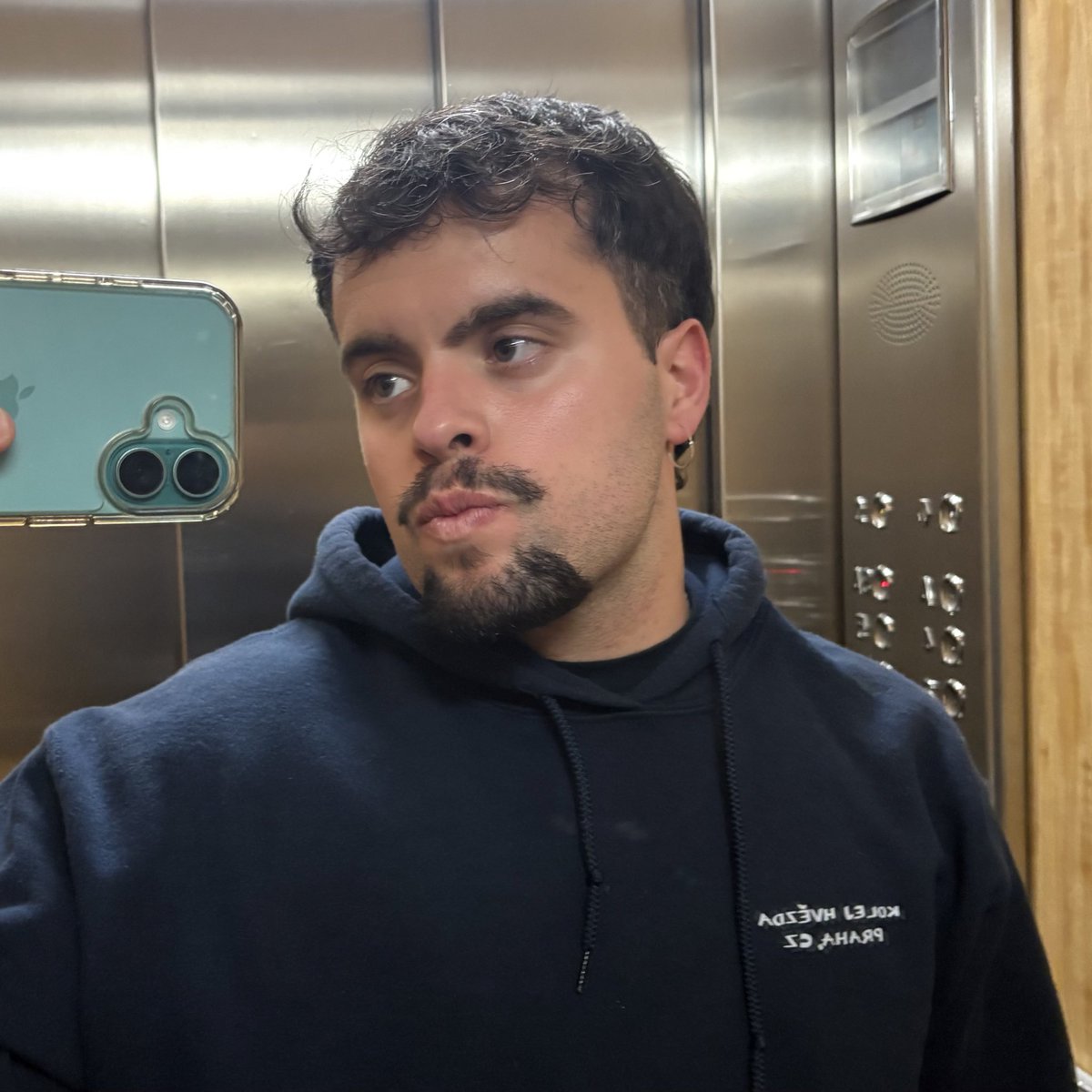 adrià🇵🇸🇦🇲🇱🇧 tweet media