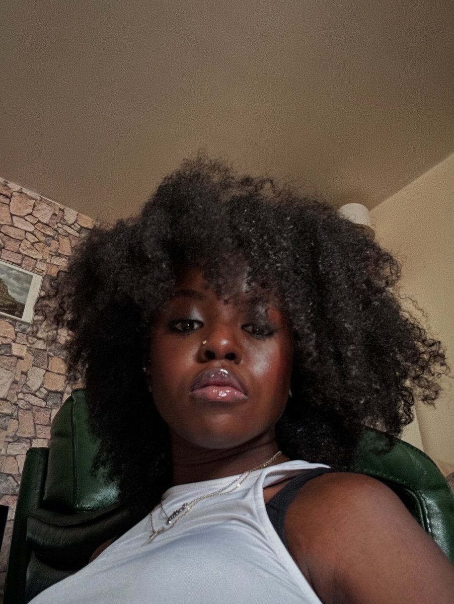 #jarretelesgarçons tweet media