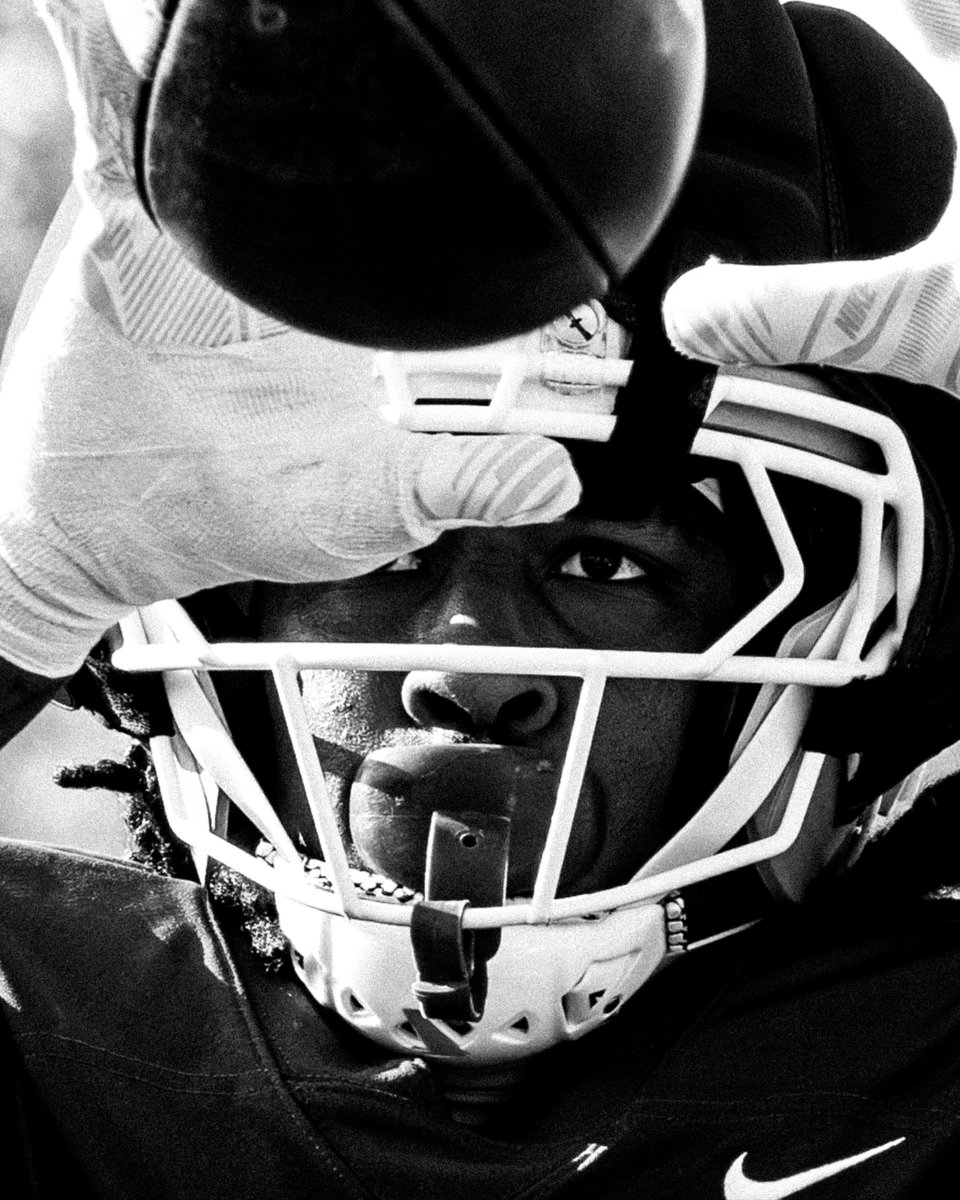 Charlotte Football tweet media