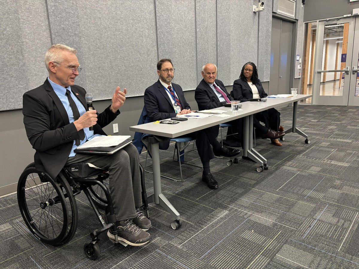 fostergarveylaw's tweet image. Tom Ahearne led @WAStateBar’s “Speak Up for Justice, Washington!” in Tacoma this month, with federal, state &amp;amp; local judges discussing the importance of upholding the rule of law to prevent threats of violence against our nation’s judiciary. #WSBA bit.ly/4rVL4CQ