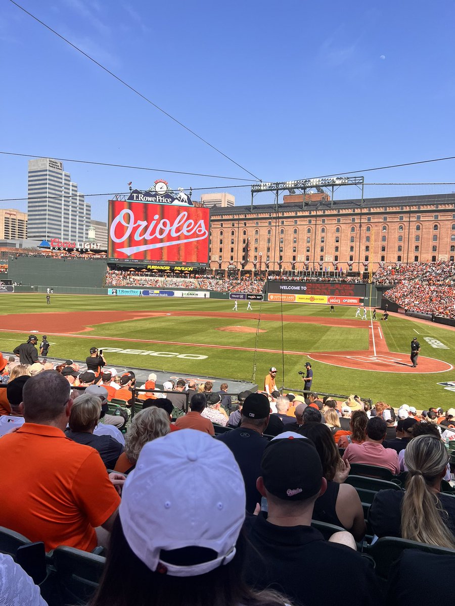 Roz Wright tweet media