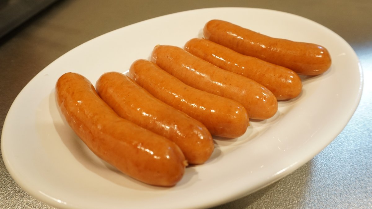 【公式】シャウエッセン tweet media