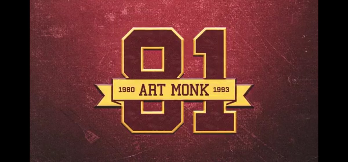 Weird boobs? ⚾🥎 tweet media