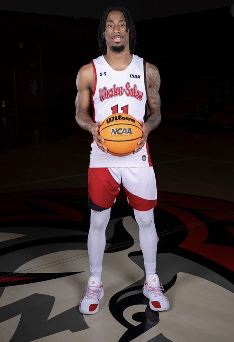 TimeoutSPORTS__ tweet media