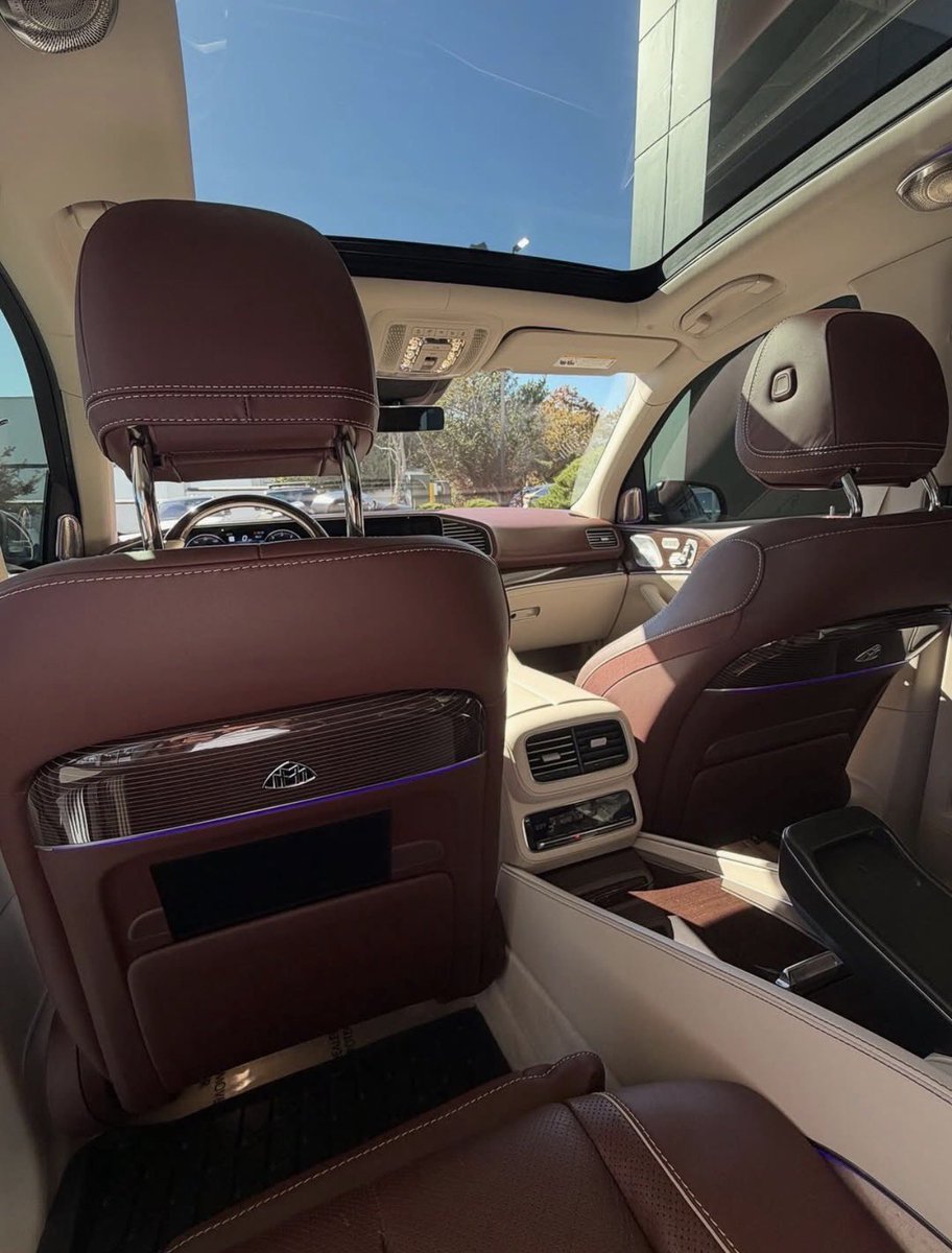 Mike Evans tweet media