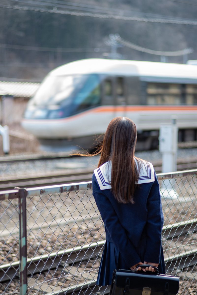 ほ の の tweet media