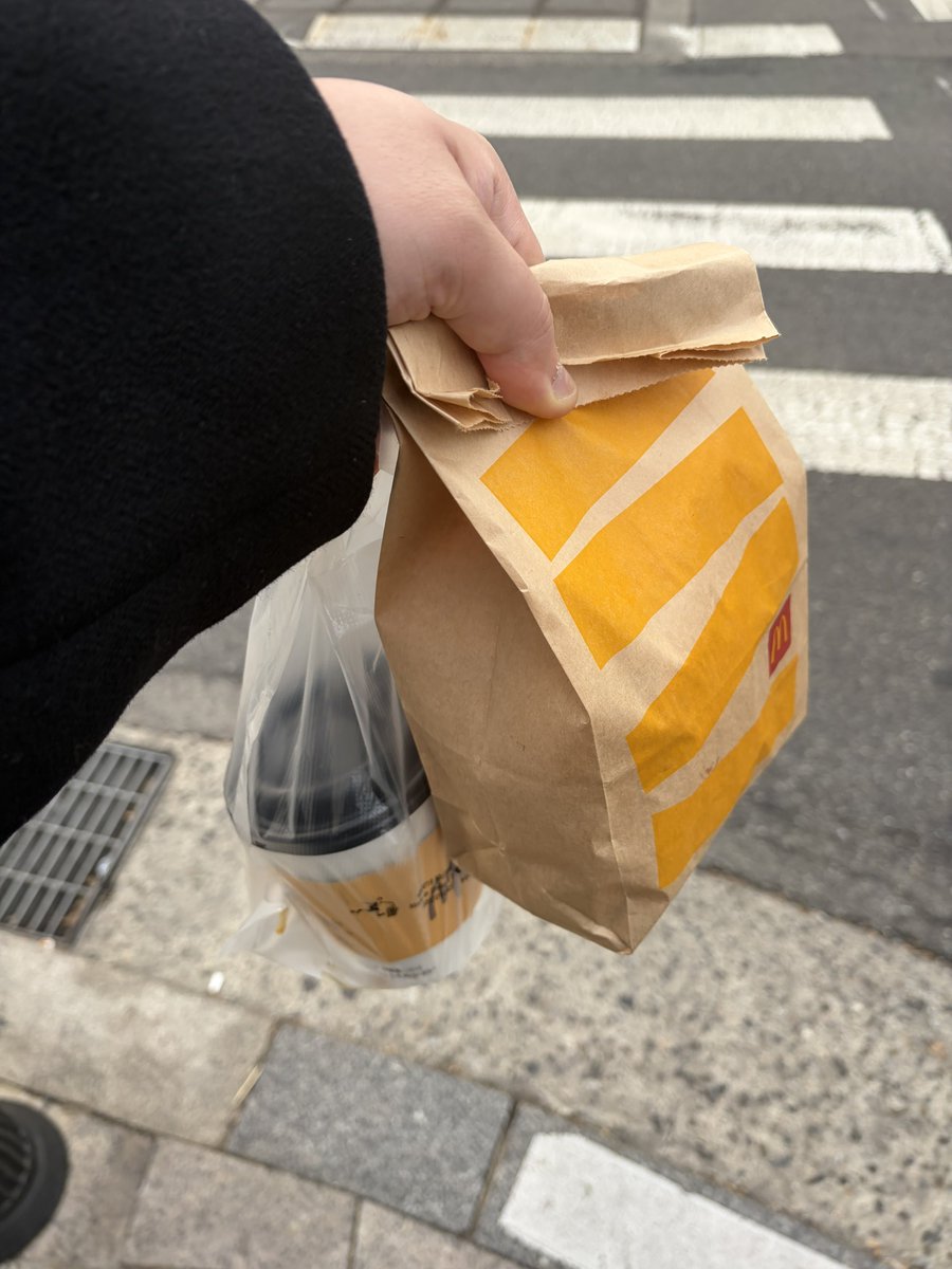 ΖΕΓΟΠ_𝒫𝒜ℒ tweet media