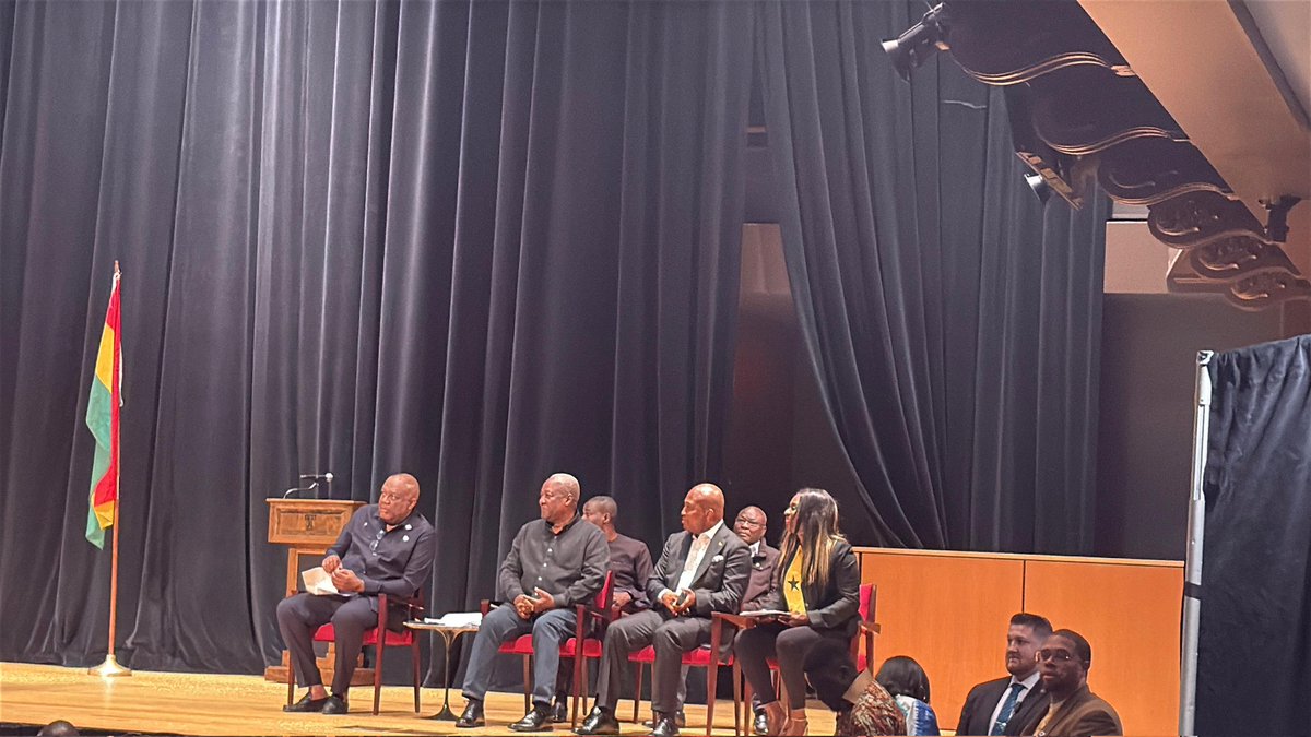 #BoysLivesMatter tweet media