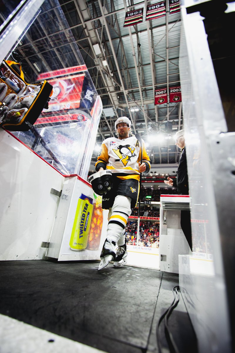 x - Pittsburgh Penguins tweet media