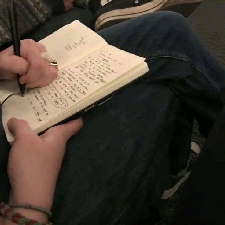 nicolas 🍵 tweet media