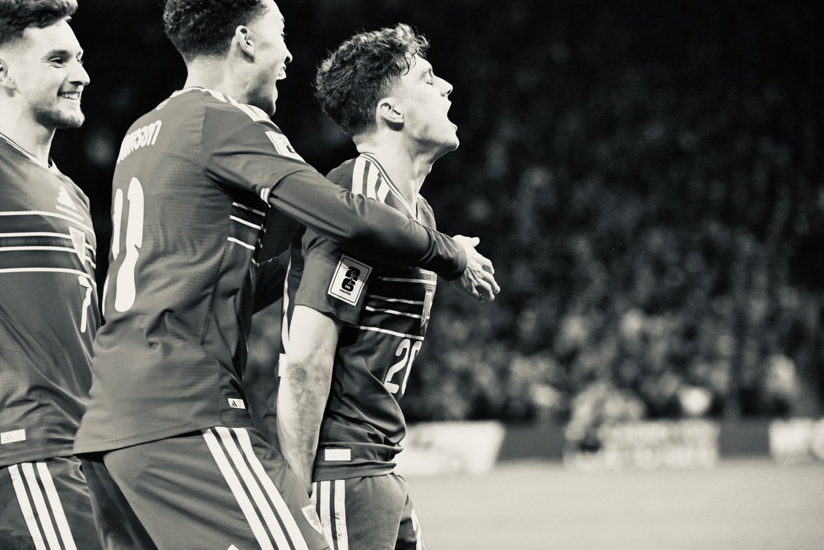 Luke Reynolds Photography tweet media