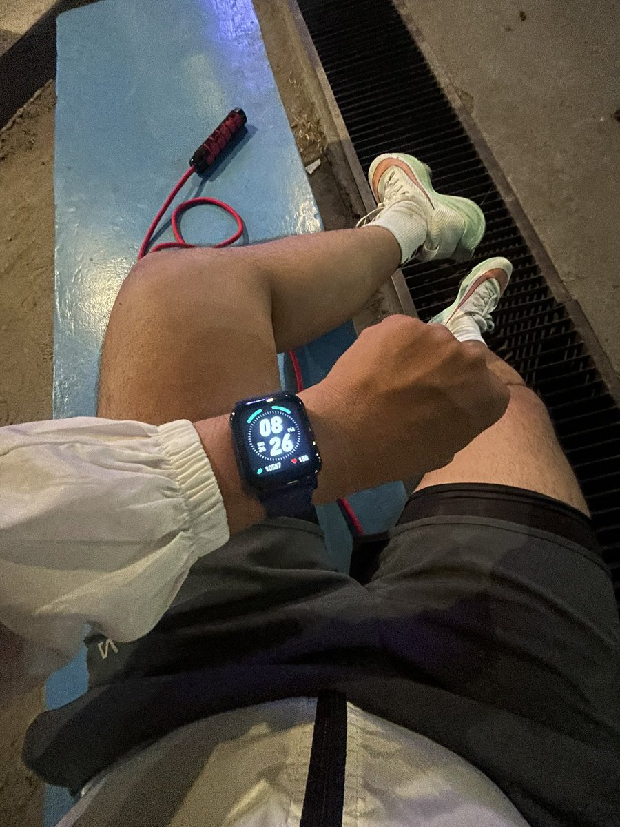 konsi bry tweet media