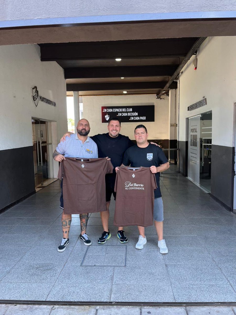 PLATENSE AYUDA tweet media