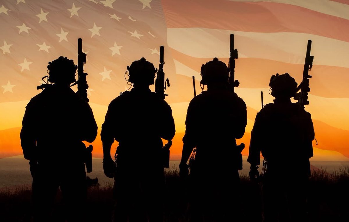 Wishing everyone a peaceful night.

“God our Father, Maker and lover of peace... give our soldiers strength, courage, and wisdom as they face the challenges of the battlefield. May Your presence be with them always, guiding and shielding them from harm.”
#Prayers