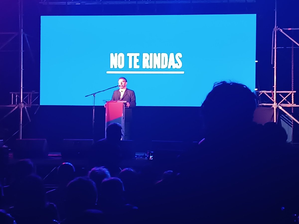 gcultelli's tweet photo. "No te rindas": En este momento se desarrolla en La Teja y hace uso de la palabra Fernando Pereira con un fuerte discurso Antimperialista. https://t.co/OsC0gxKPHu