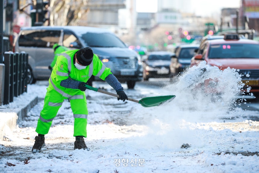 신희철(Hee-Chul Shin) tweet media