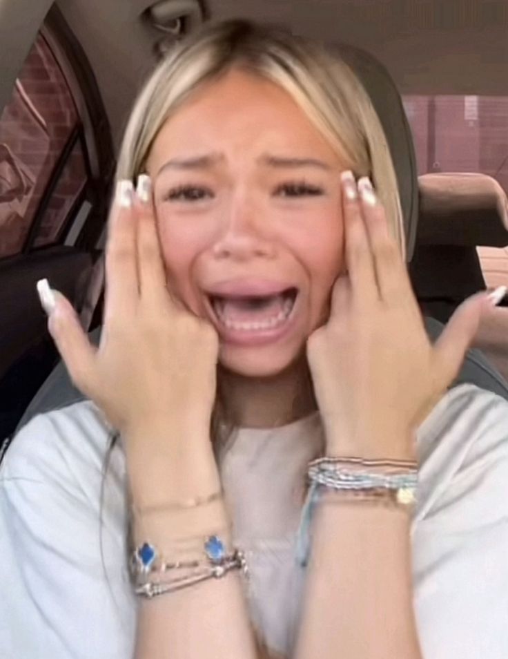 𓂆iza(𝓼𝓾𝓻𝓪𝓲𝓻𝓪 ) tweet media