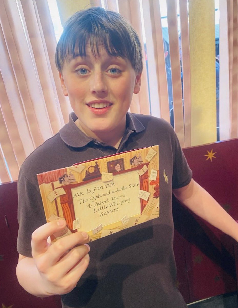 Pichitinha ⌁ 𓅓 tweet media