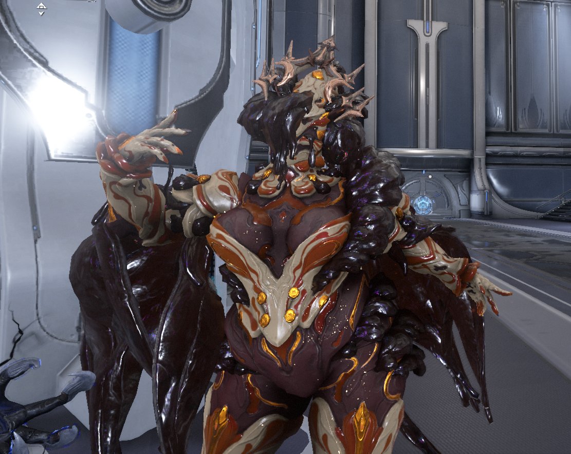 SeraphinaVT's tweet photo. Tiramisu/Chocolate Follie 👀
#warframe https://t.co/uzQ6xxHtOX