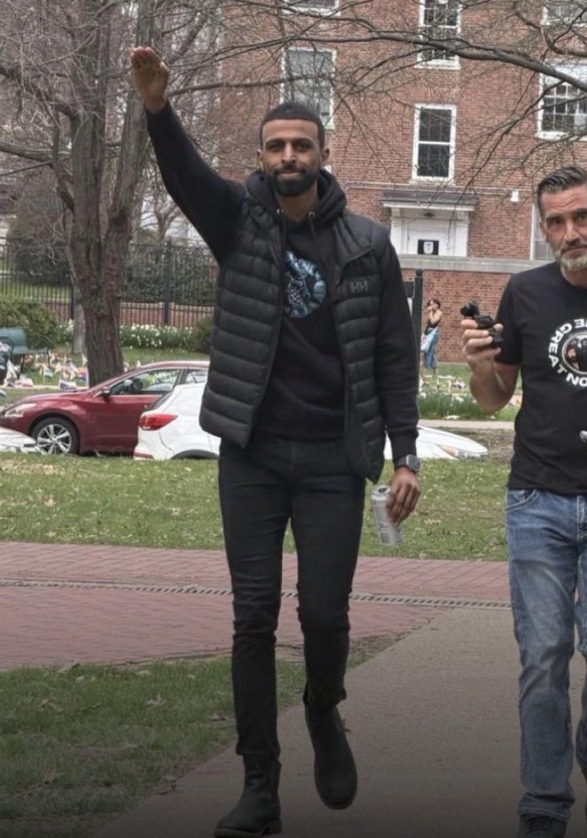 Frank McCormick tweet media