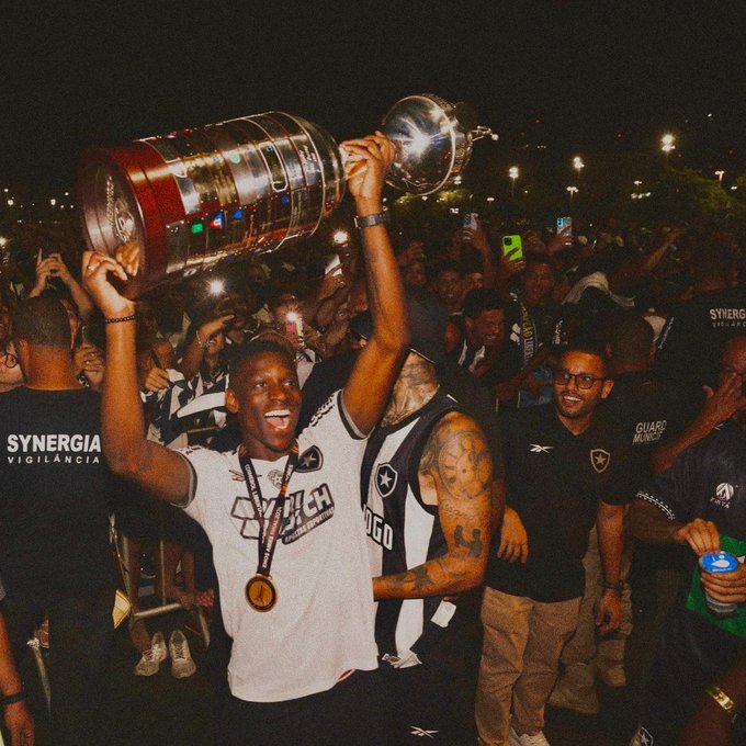 Los Pibes do Bairro ⭐️ tweet media