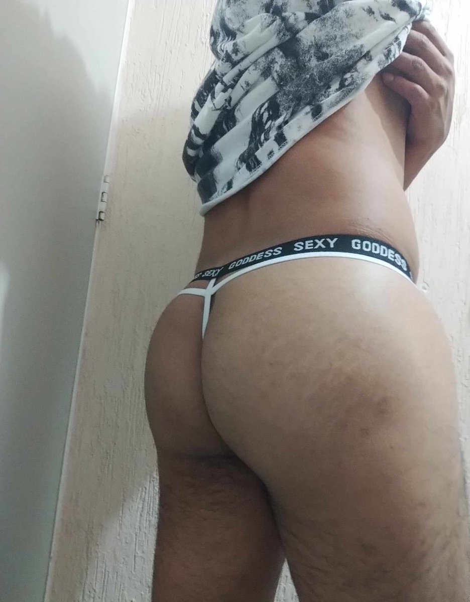 LopezDivad72098's tweet photo. Me queda el color blanco?🤔🤭
#Tanga https://t.co/yctevw0VzG
