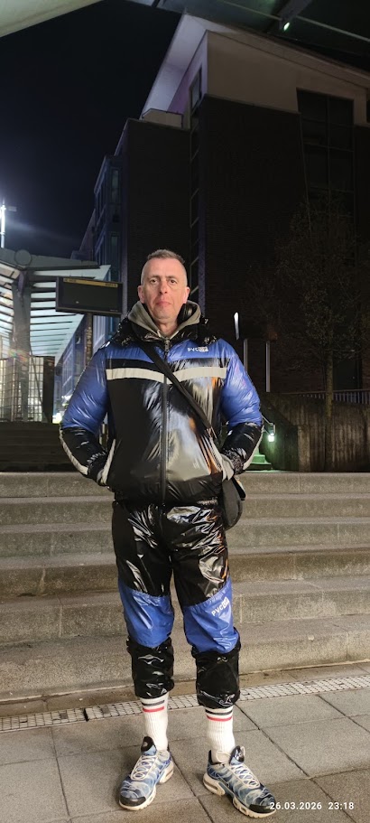 Like Shiny Clothes and sniffing Sneakers tweet media