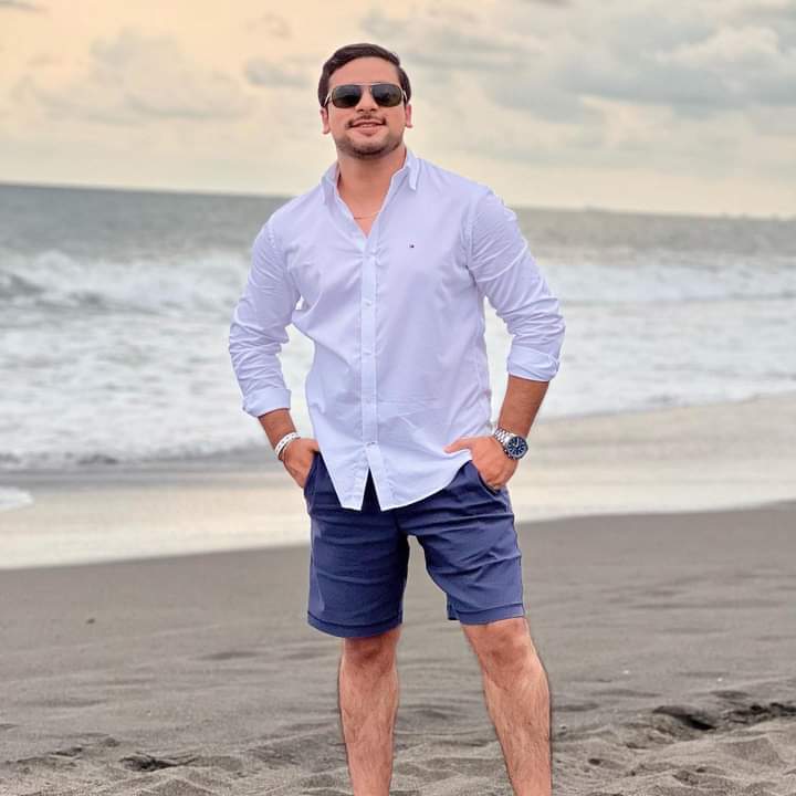 Rafael Gutierrez 👔📍 tweet media