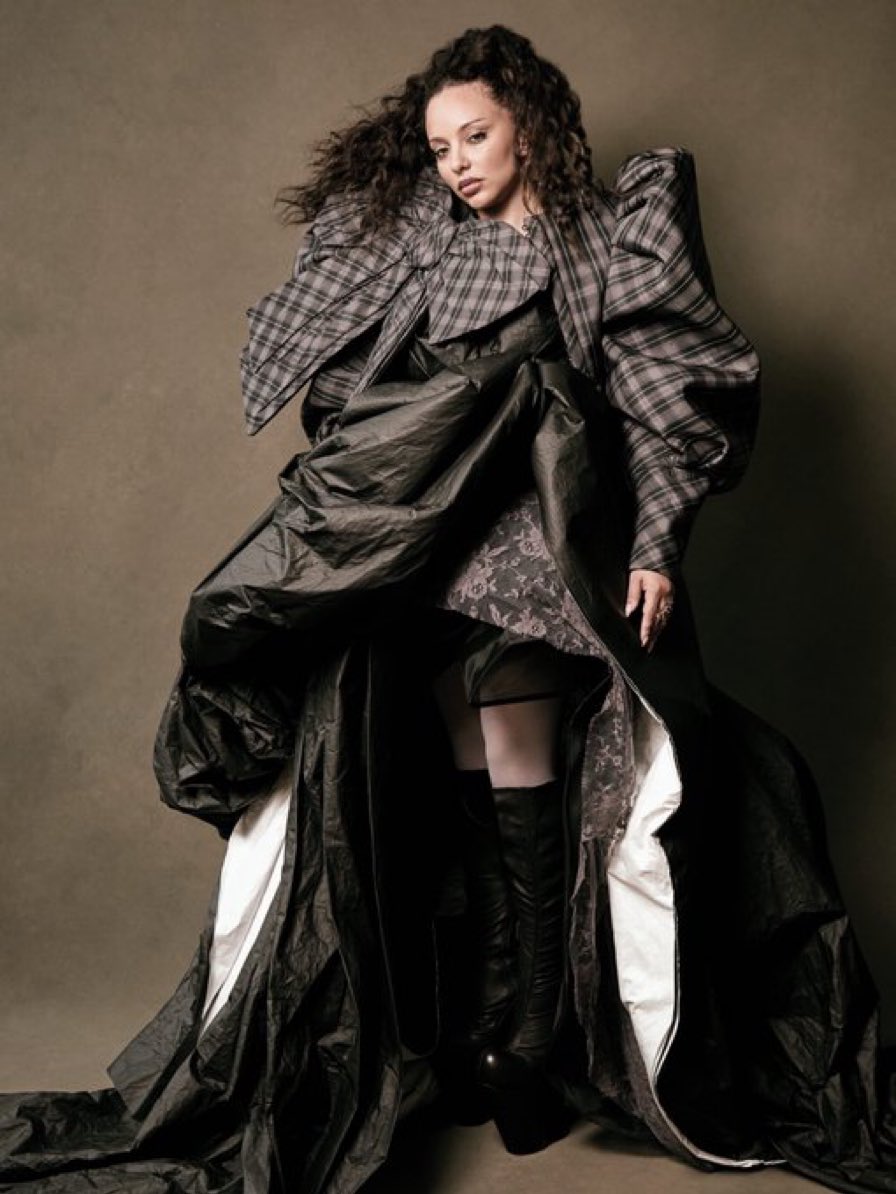 Jade Updates tweet media