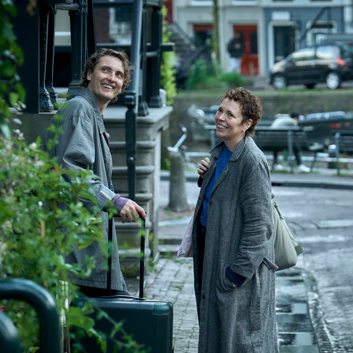 marilynhacks's tweet photo. idgaf i loved olivia colman in jimpa https://t.co/I6n3m8sGF8