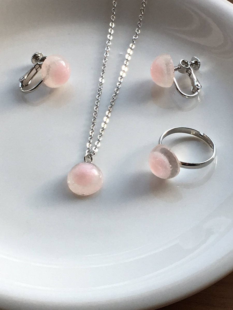 ムーヴ tweet media