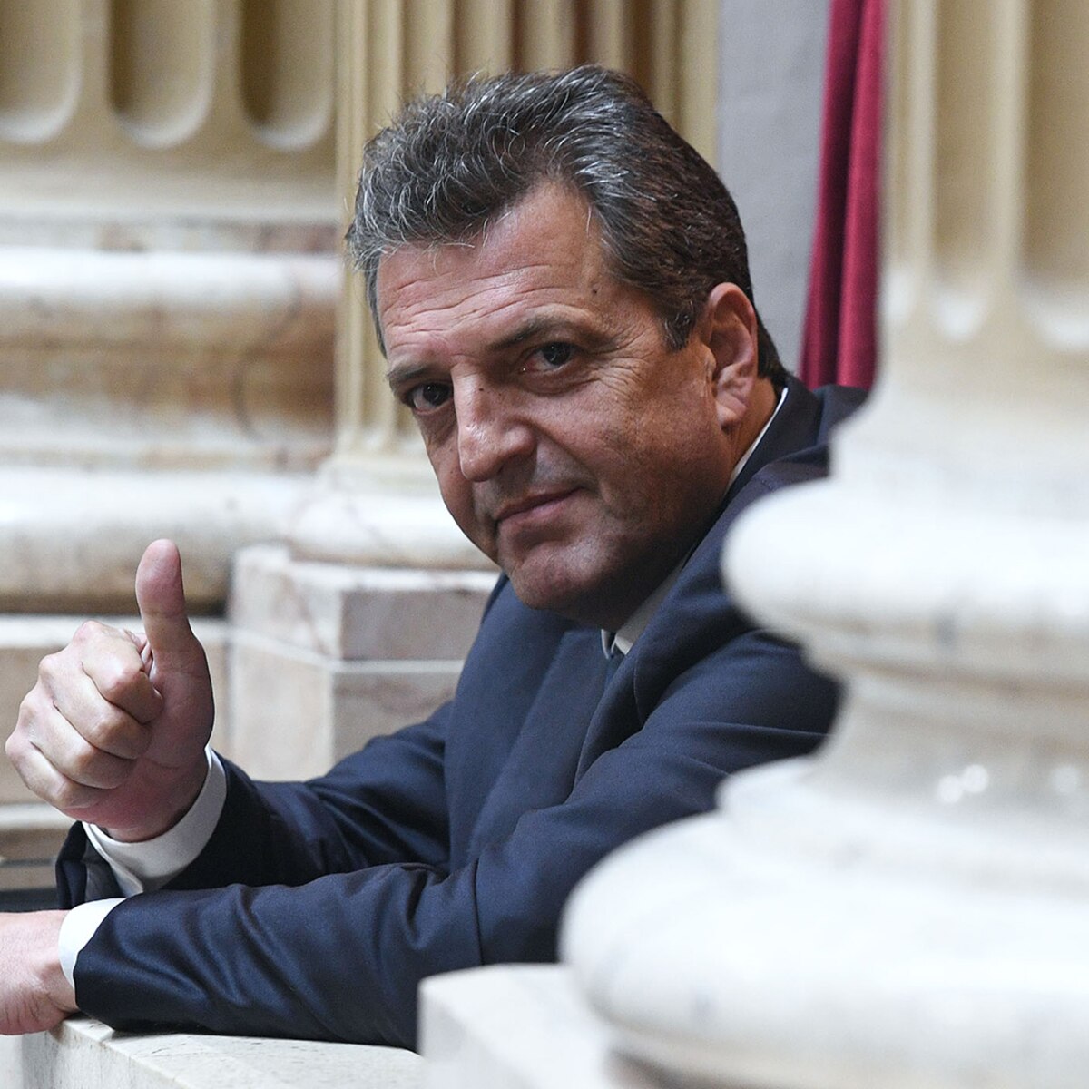 🏴‍☠️ Mai neim is M. Carolain 🇦🇷 tweet media