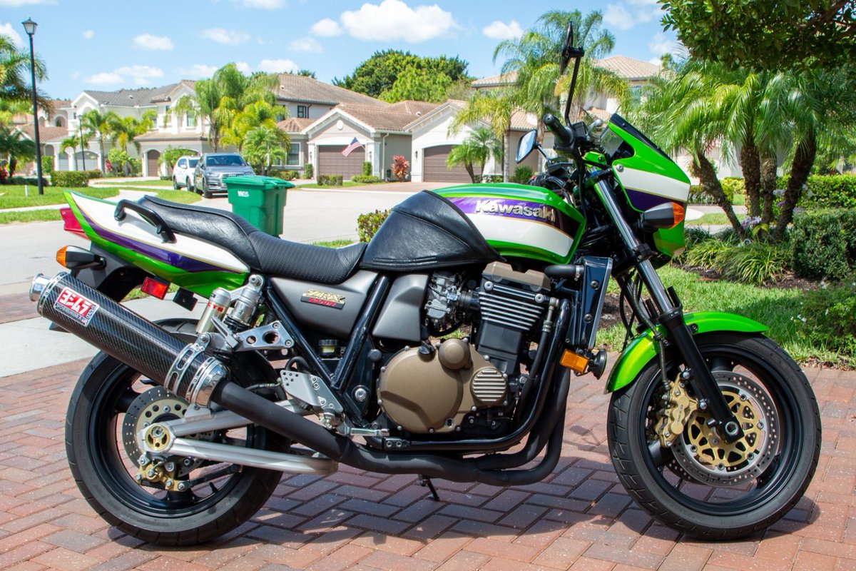 Bring a Trailer tweet media